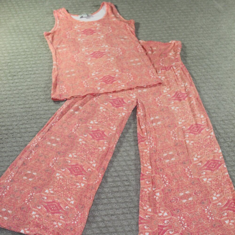Simply Noelle Size S/M Peach Patterned Top and Flowy Pant Set